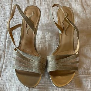 Nina Sparkly Heels - Size 10M